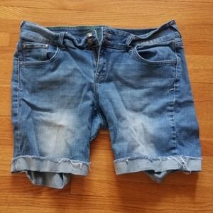 Bermuda Shorts 13/14